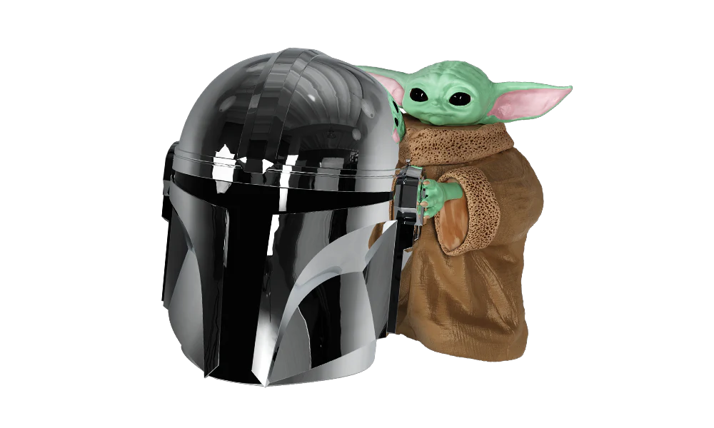 Star Wars: The Mandalorian and Grogu Helmet Container with Grogu